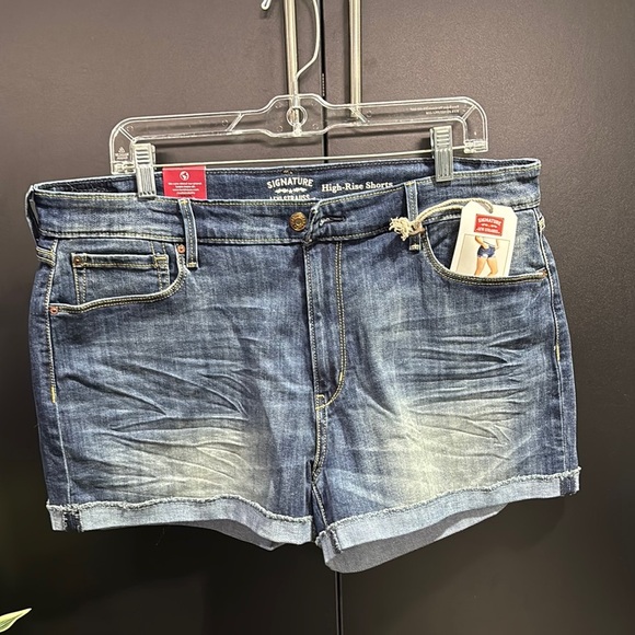 Levi Strauss Signature high-rise, five pocket, Belt loop,super stretchy sexy fit - Picture 1 of 12